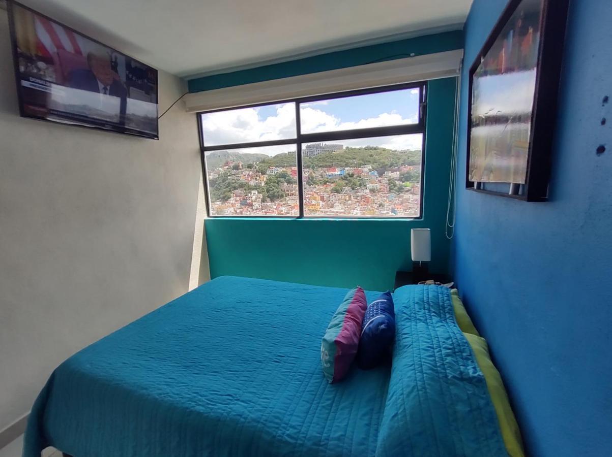 La Loteria Panoramic House & Rooftop By Lunian กัวนาฮัวโต ภายนอก รูปภาพ