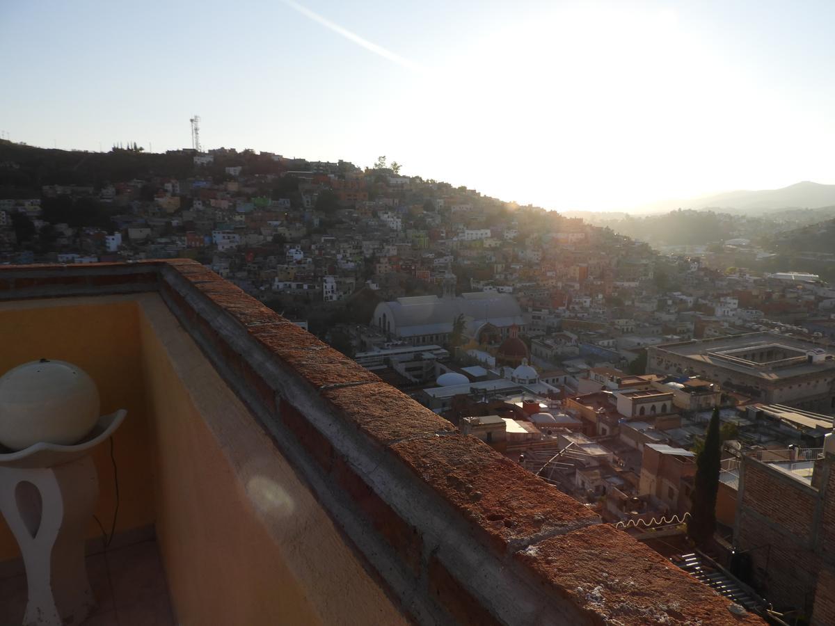 La Loteria Panoramic House & Rooftop By Lunian กัวนาฮัวโต ภายนอก รูปภาพ